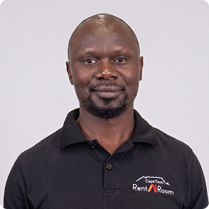 Kelvin Chiumia, Gardener at Rent-A-Room